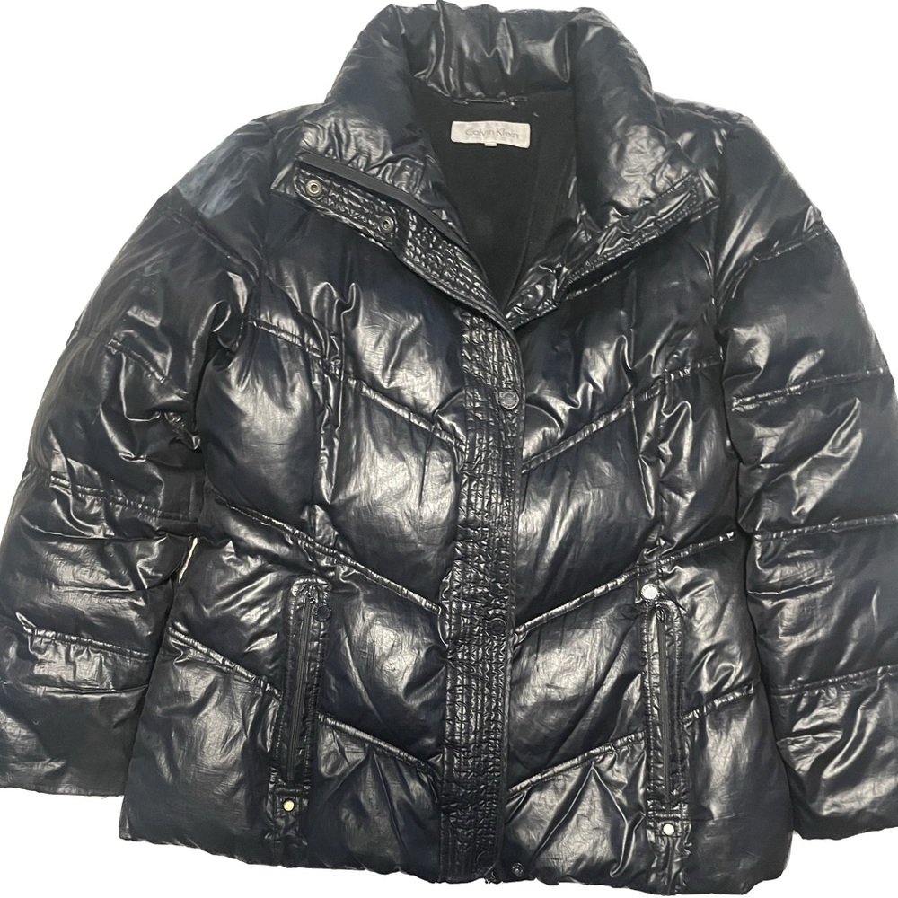 Calvin Klein Puffer Warm Winter Coat in Black. Size Large.